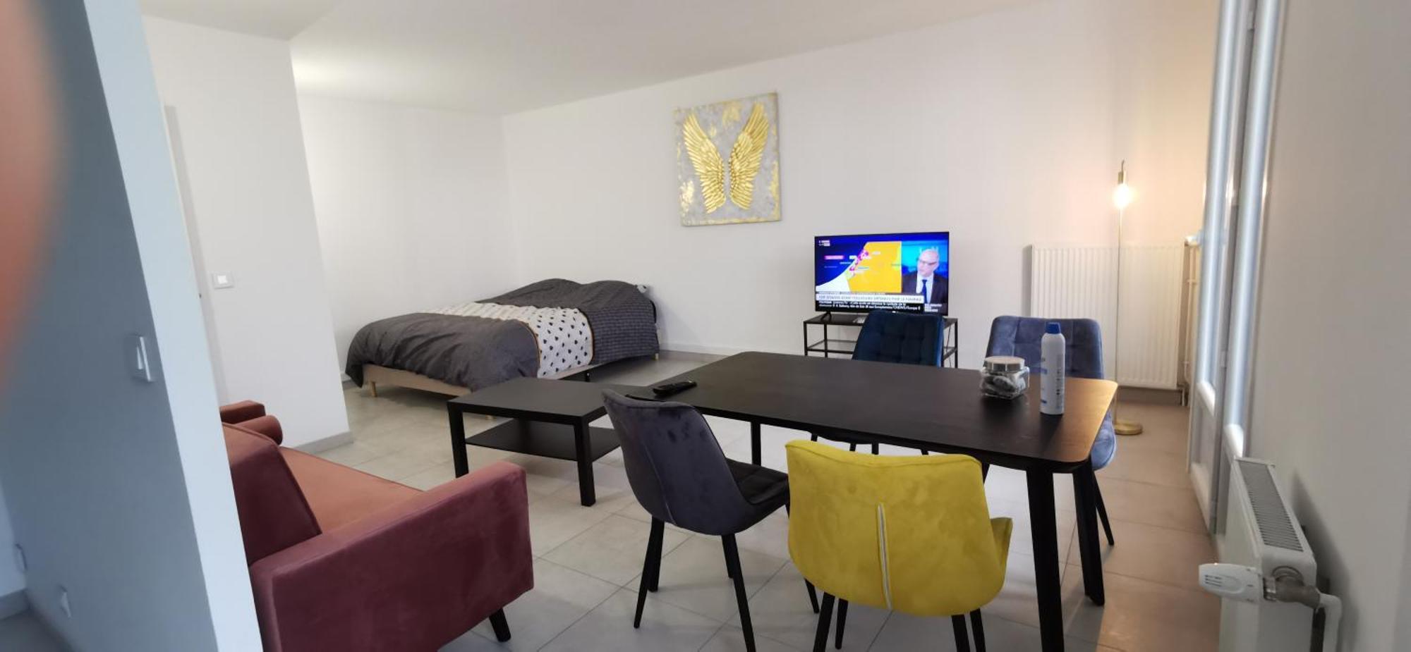 Le Patio Tram Paridis Apartman Nantes Kültér fotó