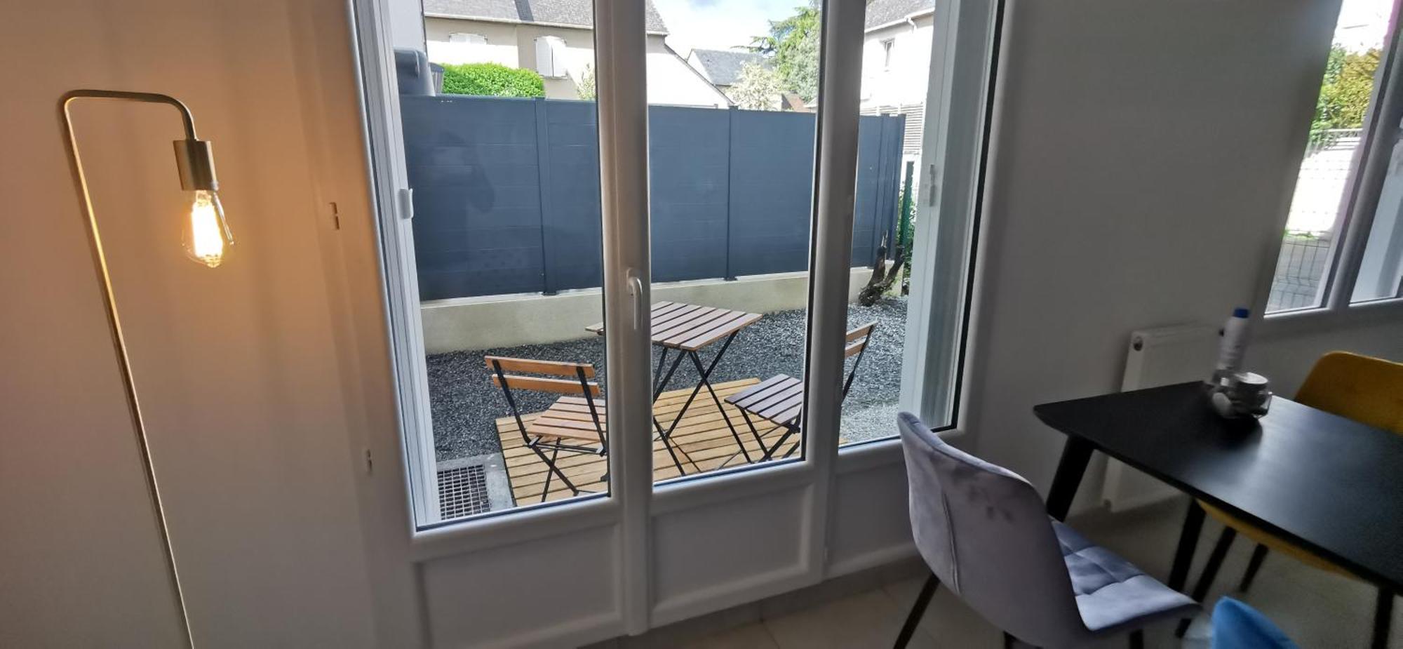Le Patio Tram Paridis Apartman Nantes Kültér fotó